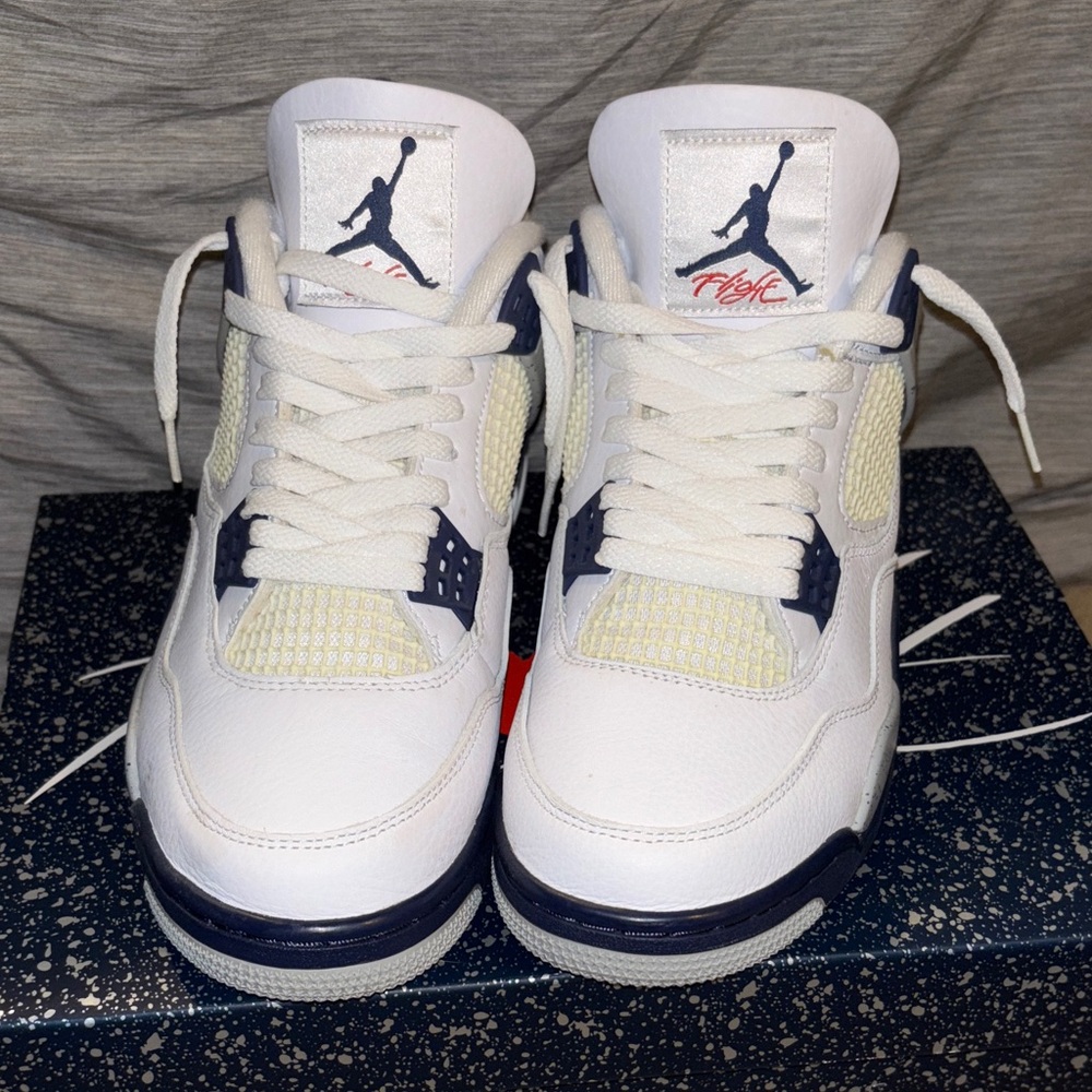 Air Jordan 4 Retro White and Navy Sneakers - Picture 2 of 6